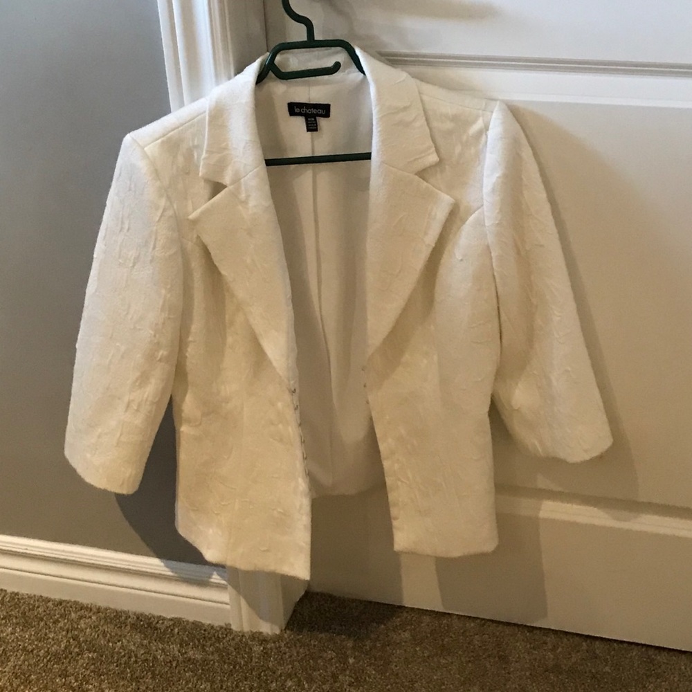 Jackets - Picture 3 of 14